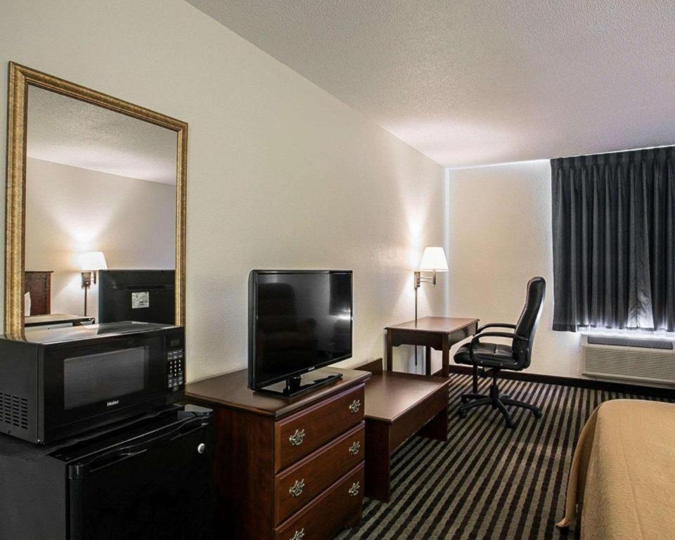 Quality Inn Columbia Airport West Columbia Eksteriør bilde
