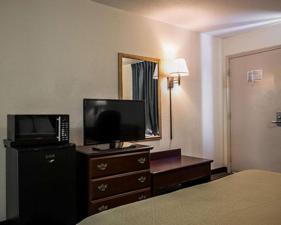 Quality Inn Columbia Airport West Columbia Eksteriør bilde