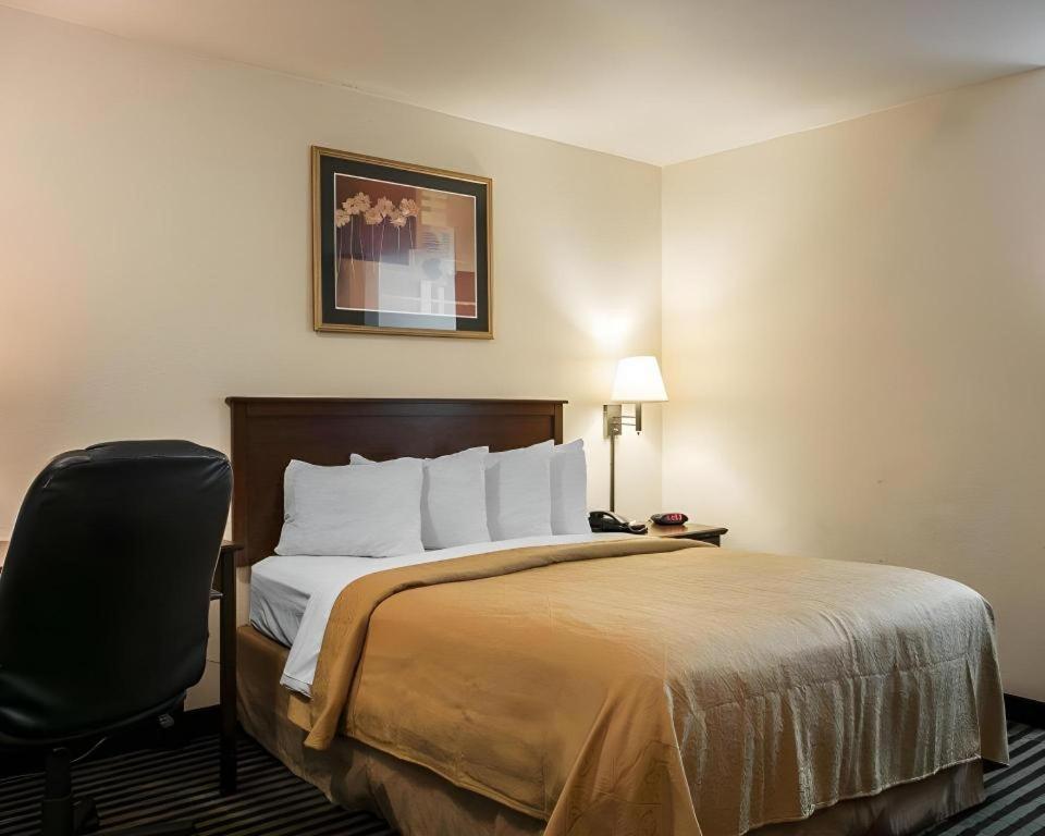 Quality Inn Columbia Airport West Columbia Eksteriør bilde