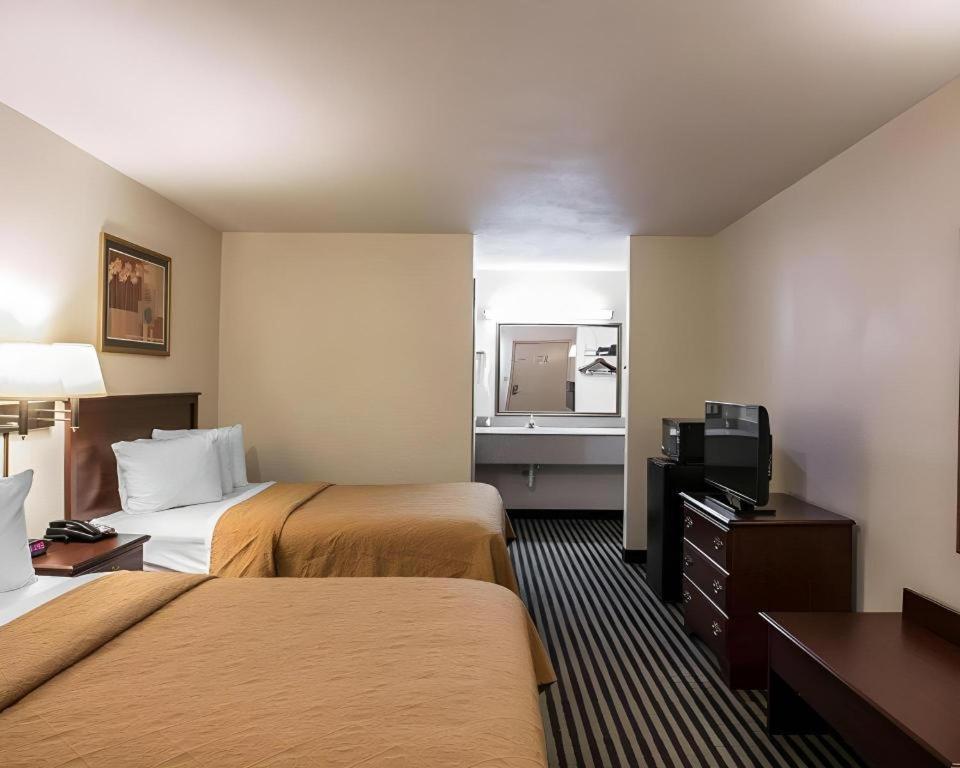 Quality Inn Columbia Airport West Columbia Eksteriør bilde