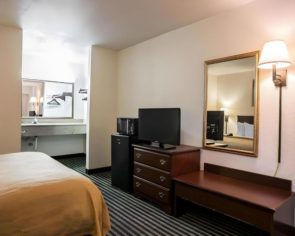 Quality Inn Columbia Airport West Columbia Eksteriør bilde
